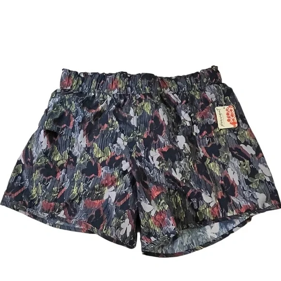 FP Movement by Free People Hooded Vest and Shorts Outfit, Size Small - Picture 5 of 15